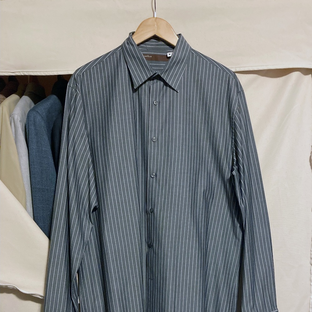 Perry Ellis Men's Long-Sleeve Pin-strip Shirt XL Charcoal Grey